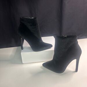 Fashion Nova Black Heeled Boots